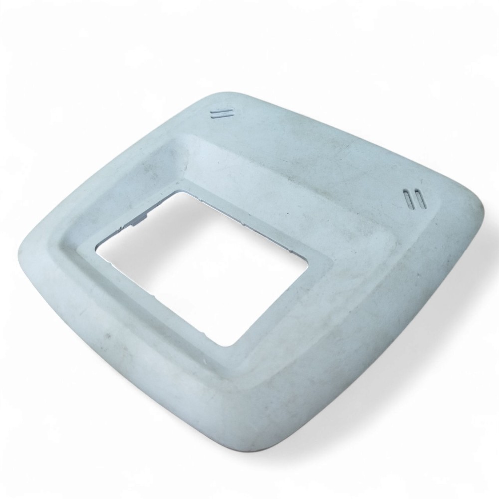 Moldura Luz Teto Cortesia Gm Onix Prisma 2018 2019 Original