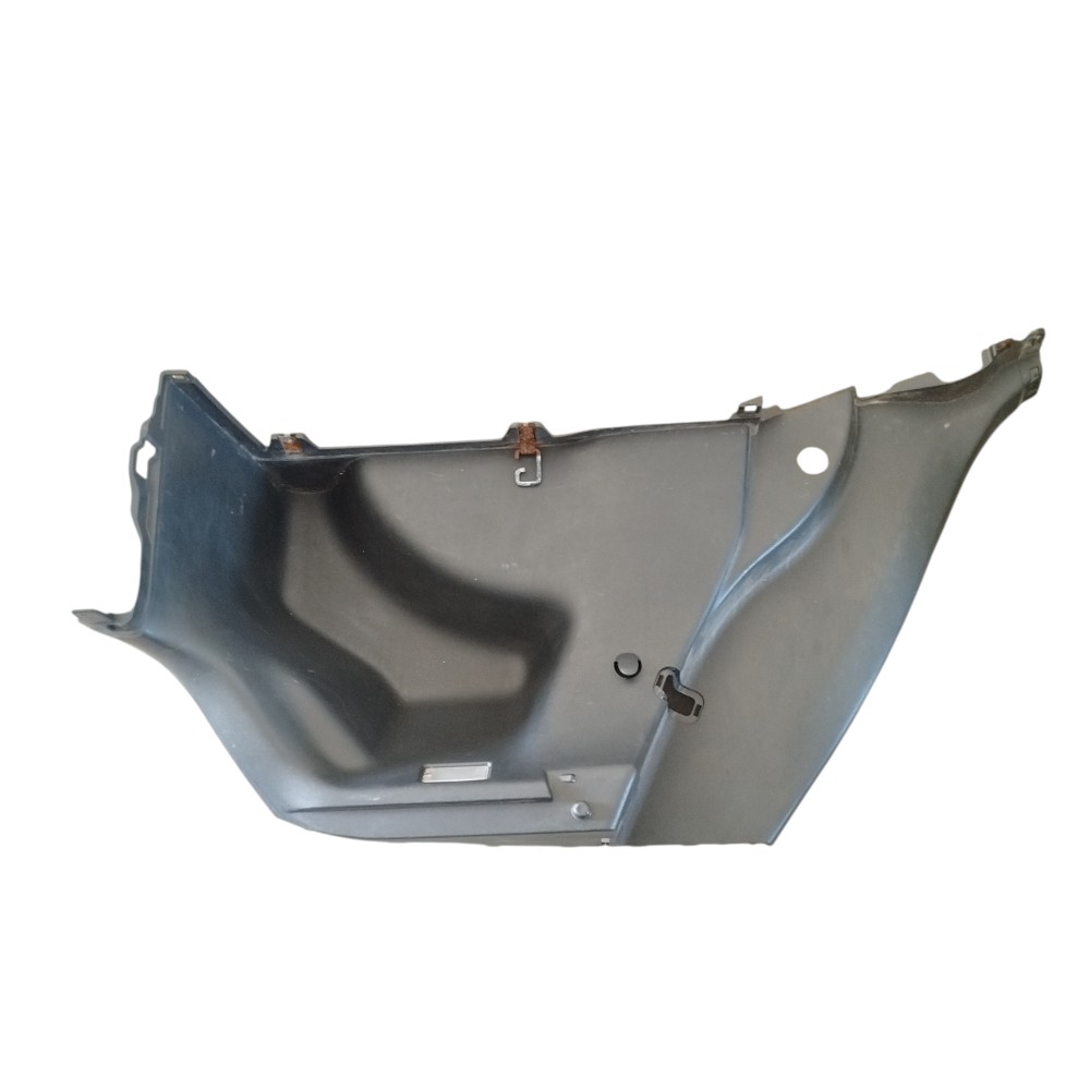 Acabamento Porta Malas Direito Hyundai Veloster 2011 2012