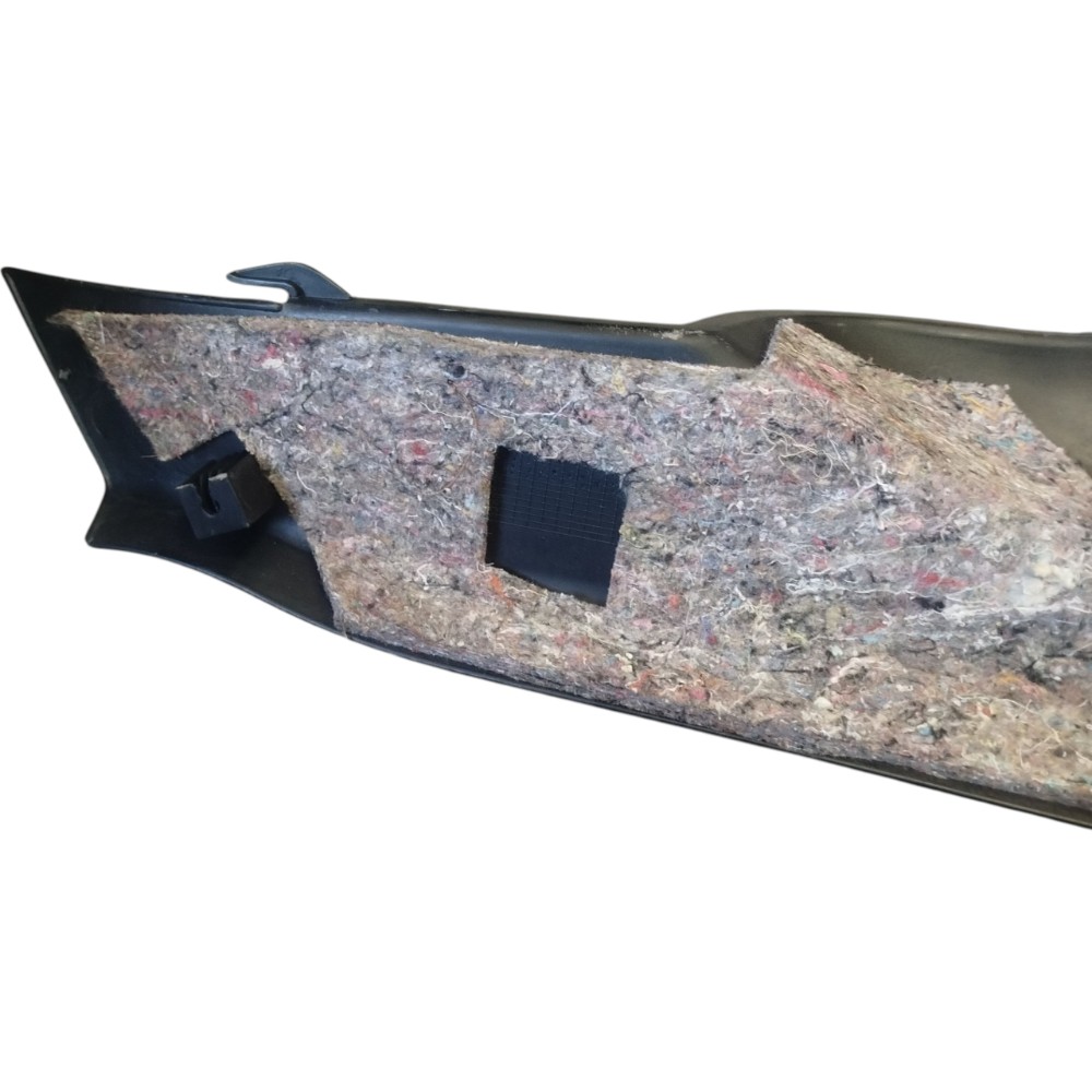 Moldura Lateral Traseira Esquerda Gm Astra Sedan 2004 2005 6