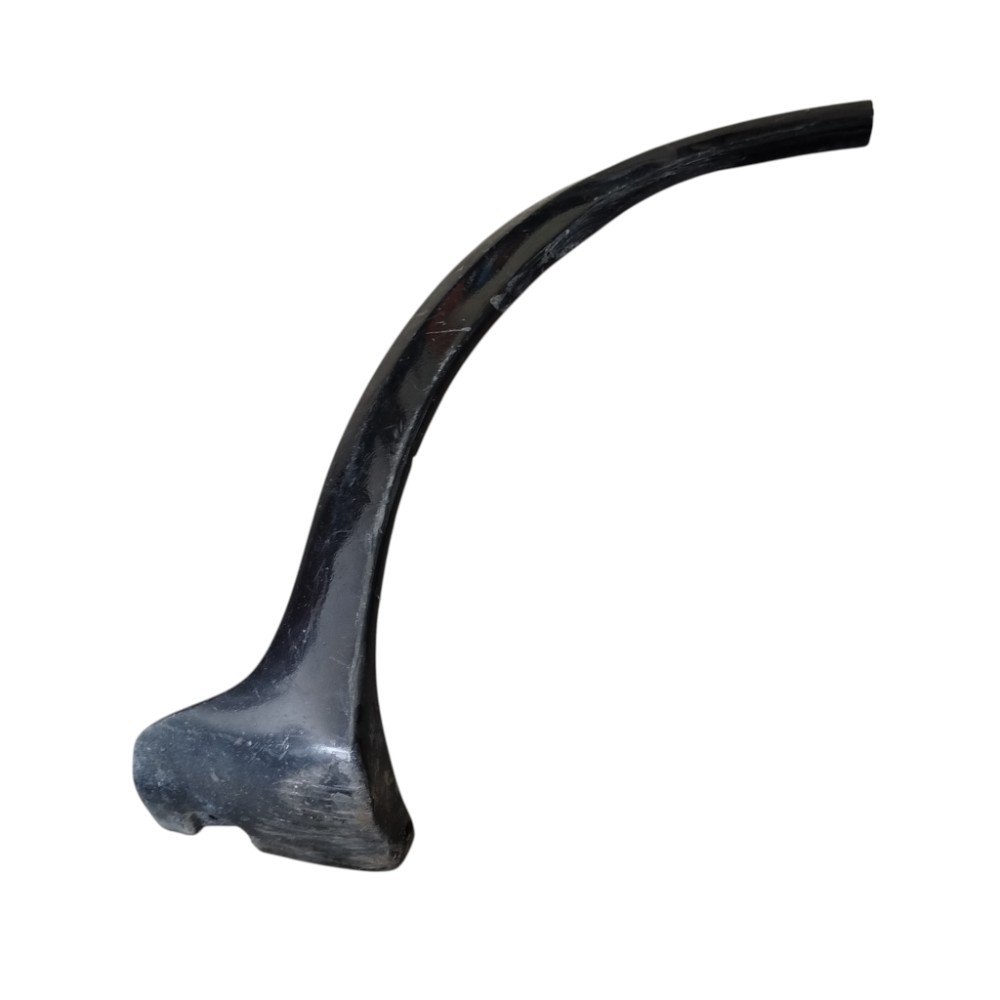 Moldura Paralama Traseiro Esquerdo Gm Corsa Joy 2003 A 2012 Preto