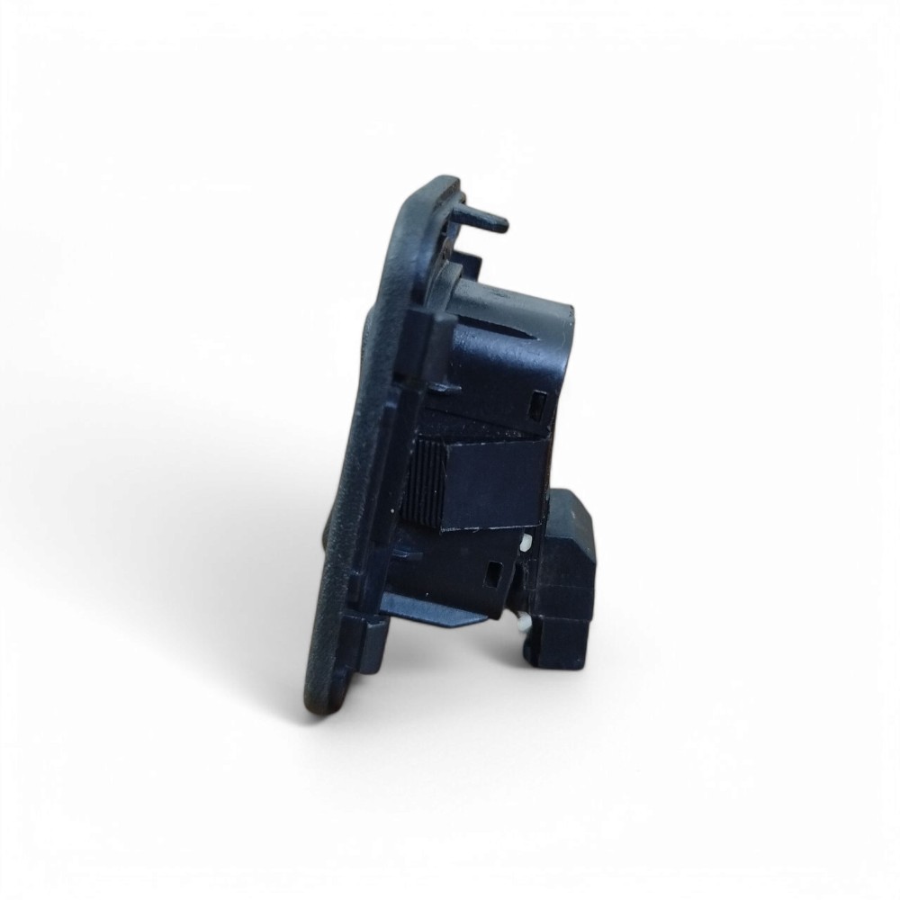 Botão Vidro Elétrico Direito Gm Corsa Montana 2011 A 2020 3