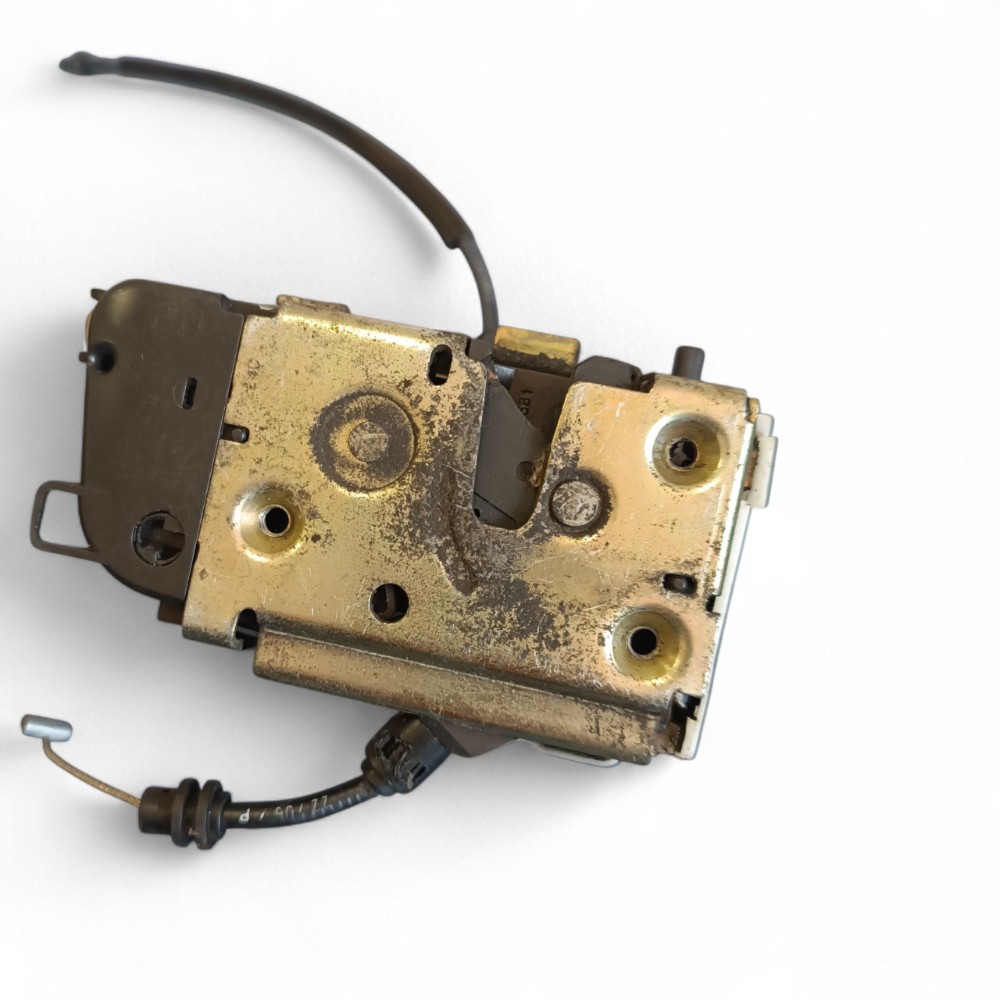 Fechadura porta traseira esquerda Citroen C3 2006 2
