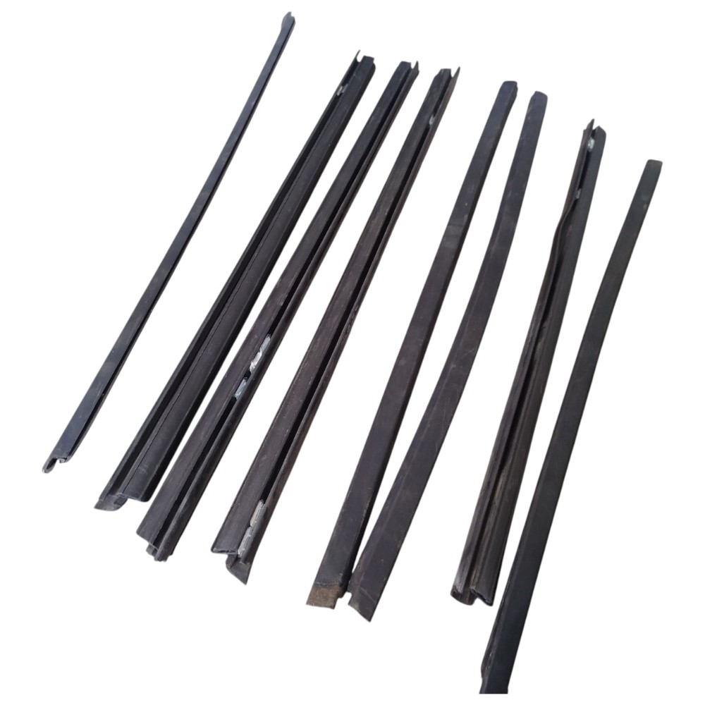 Kit pestana 4 porta Fiat Siena 2013 2014 original