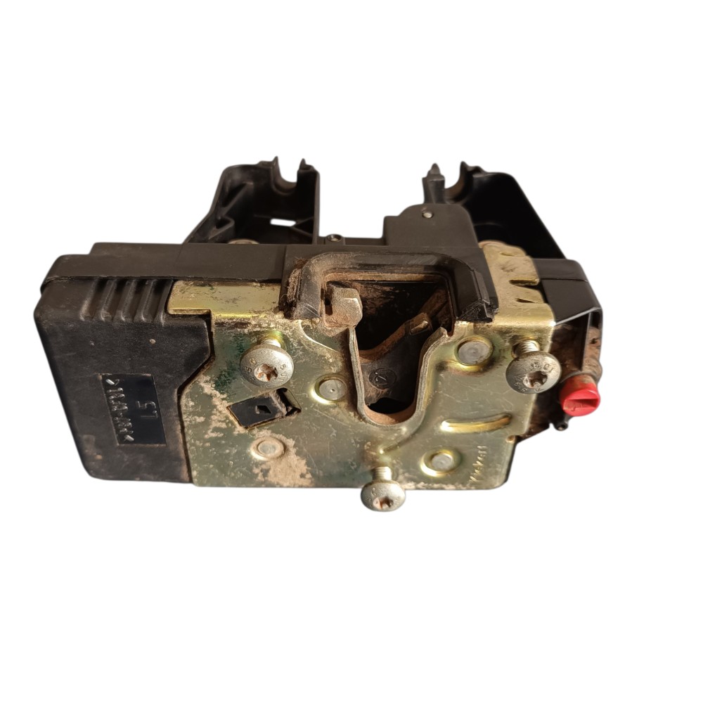 Fechadura Manual Porta Traseira Esquerda Astra 1999 A 2010