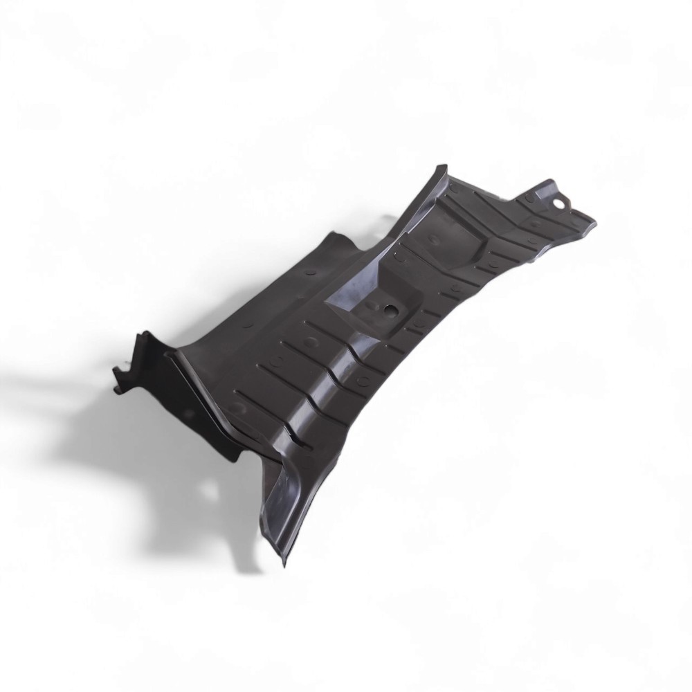 Defletor dagua inferior parabrisa gm classic corsa 4