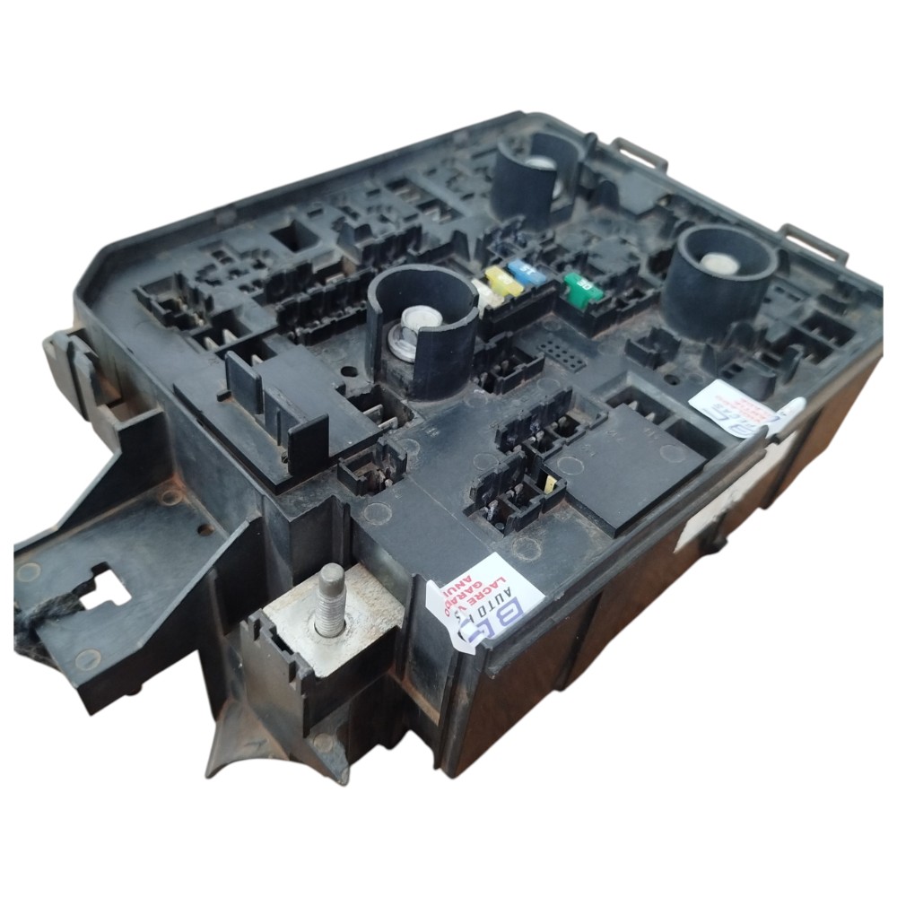 Caixa Fusível Relé Gm Prisma Onix 1.4 2013 A 2014 Original