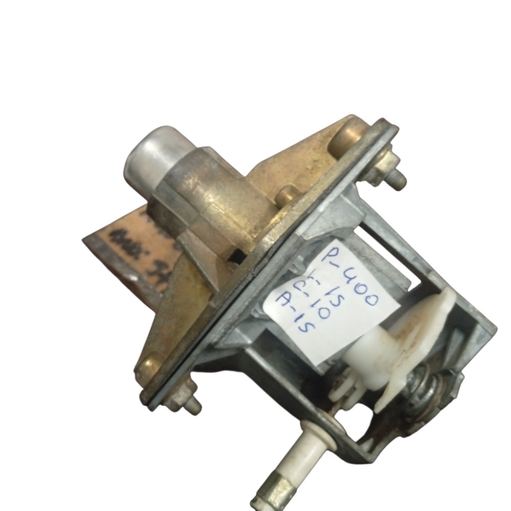 Fechadura tampa porta malas Ford Mondeo 1997 1998 original 5