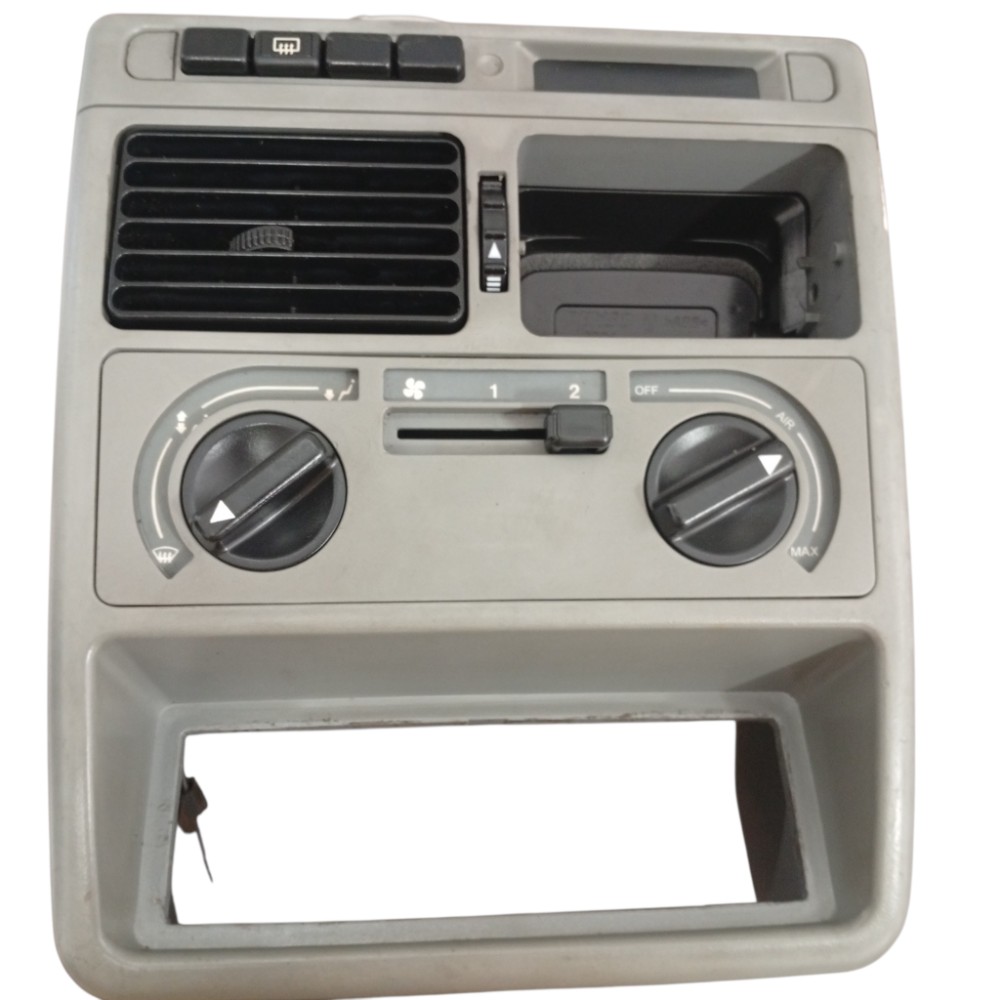 Moldura Painel Central Comando Ar Quente Fiat Uno04/08 5