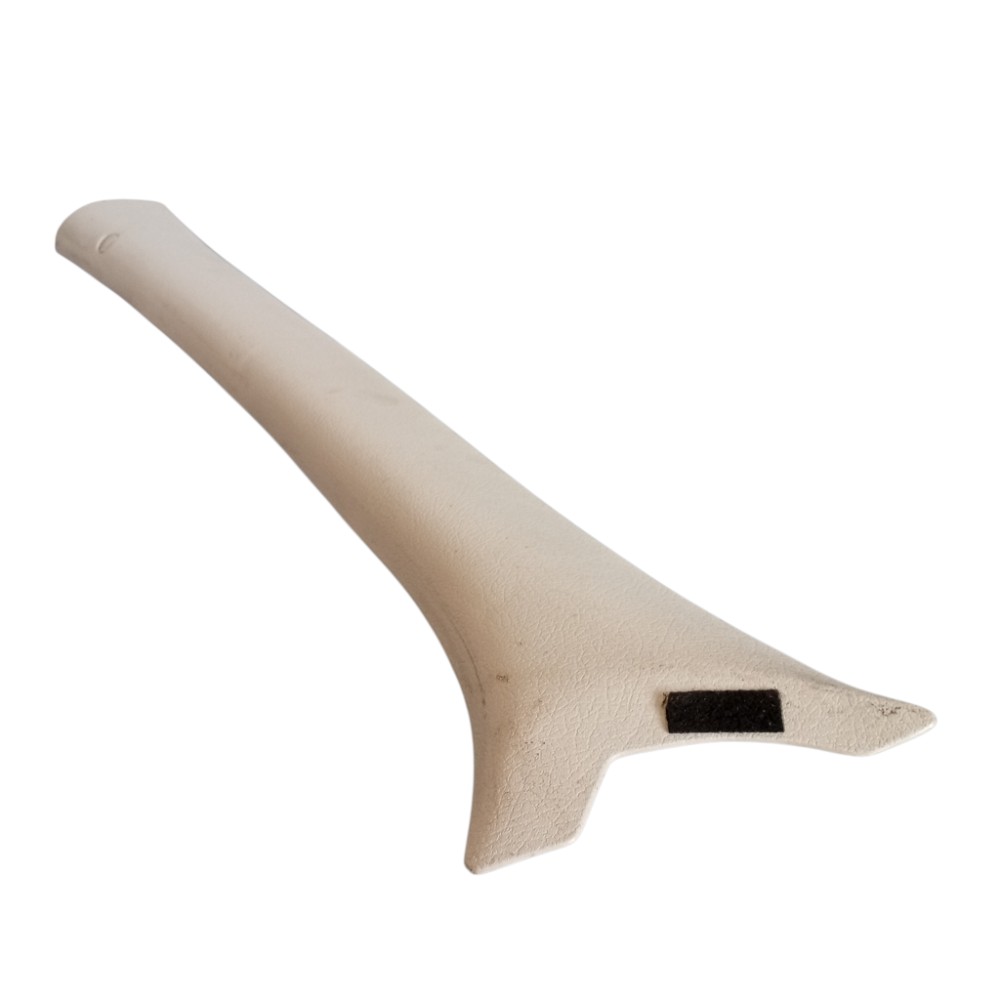 Acabamento Coluna Moldura Parabrisa Esquerdo Gm Corsa 2011