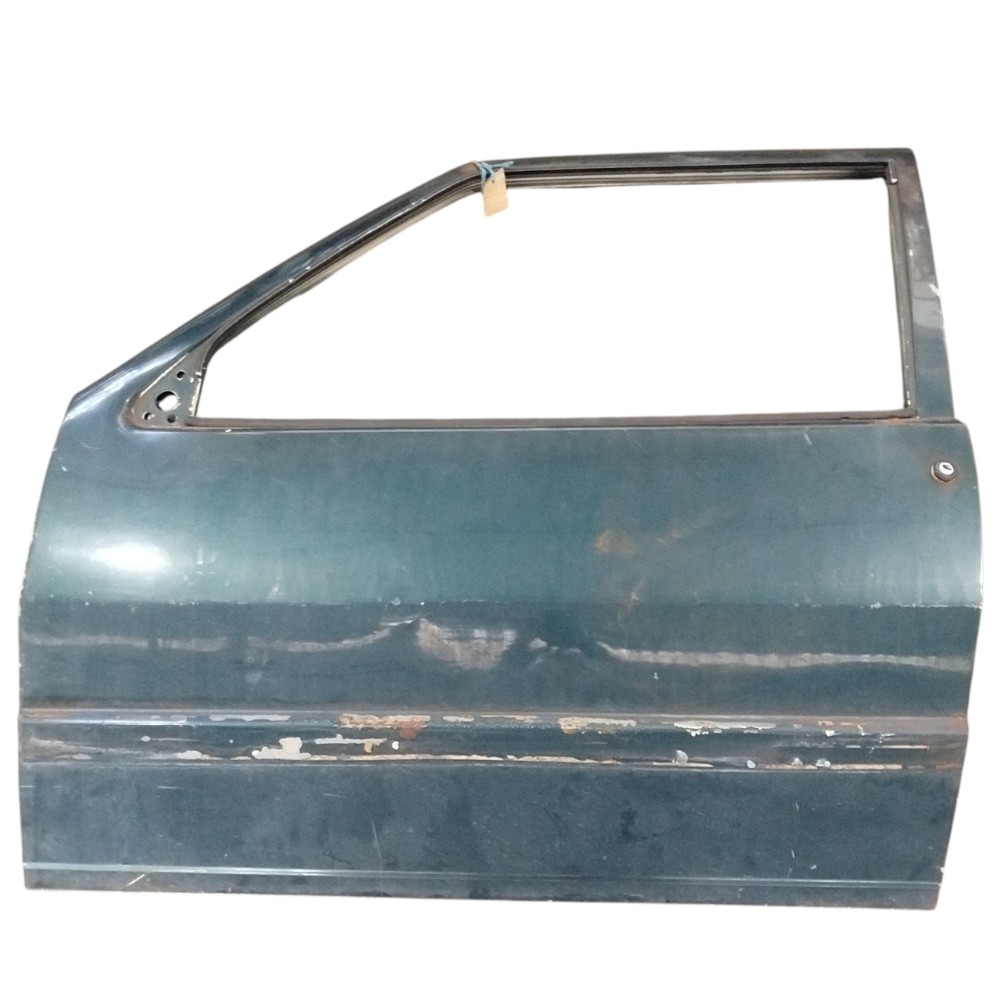 Porta Dianteira Esquerda Fiat Uno 1991 Com Detalhes Dianteira Esquerda