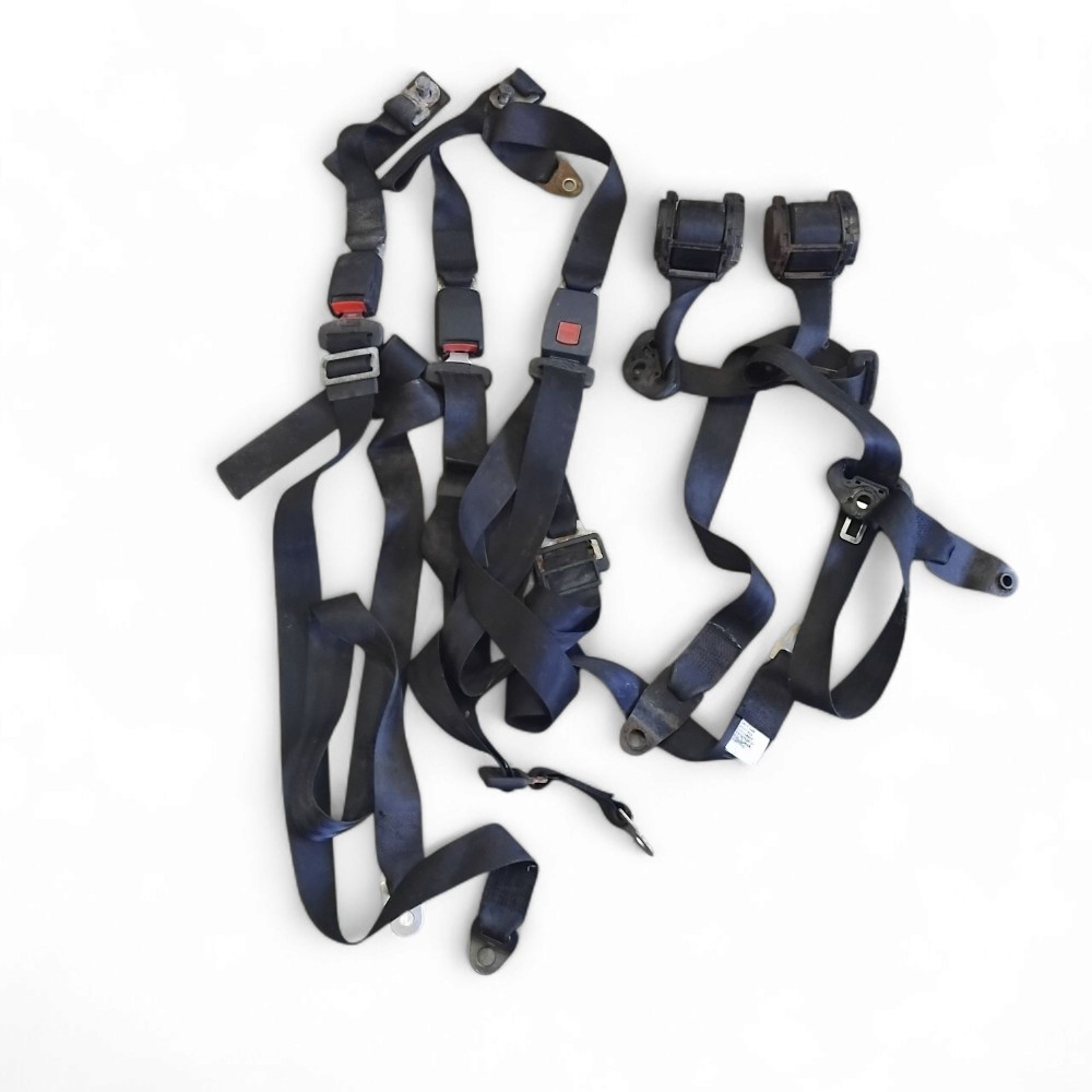 Jogo de cinto de segurança fist uno Mille 2010