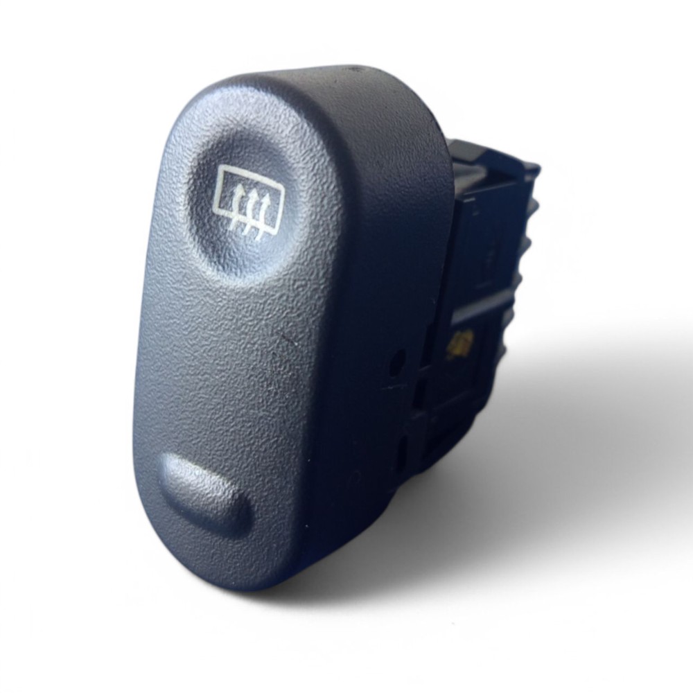 Botão Desembaçador Vidro Traseiro Renault Clio 2015 2016