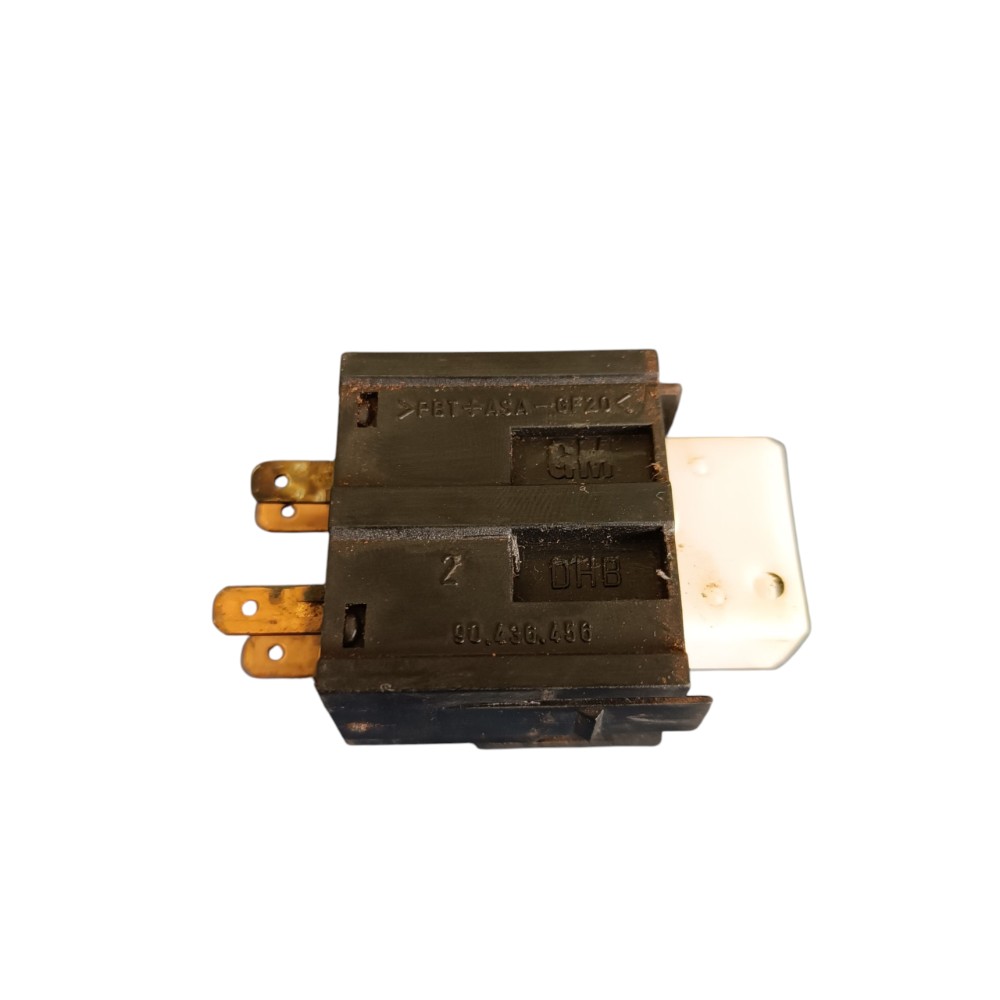 Botão interruptor pisca alerta Vectra 1997 a 2000 4