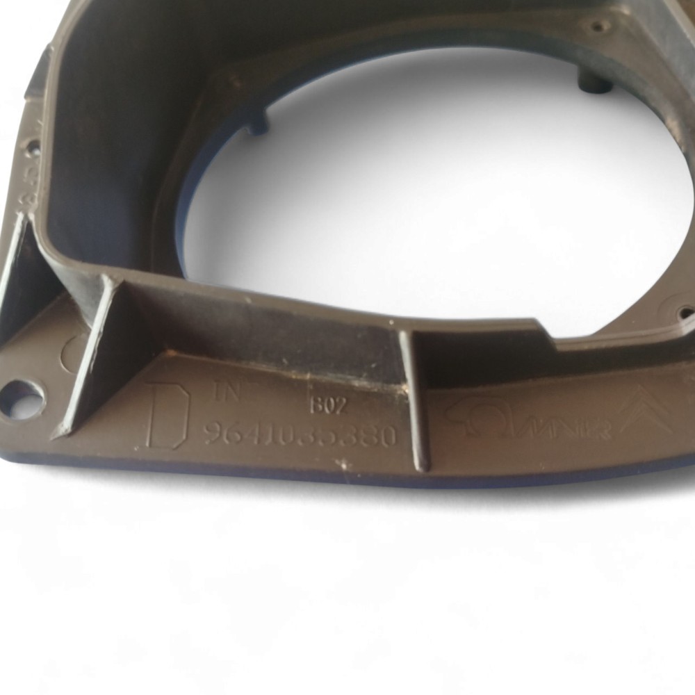 Moldura Suporte Alto Falante Porta Traseira Direita C3 2010 7