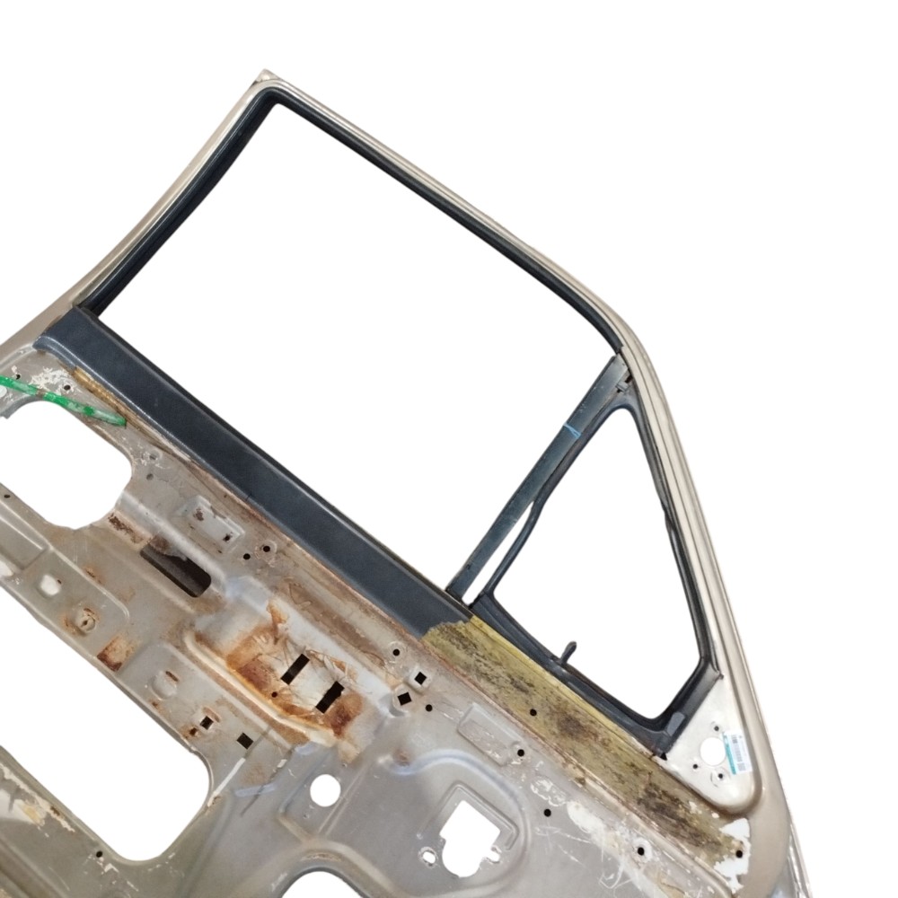 Porta Dianteira Esquerda Vw Gol 1991 1992 Com Detalhes 5