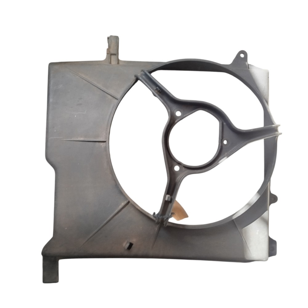 Defletor Ventoinha Radiador Gm Kadett Monza 1982 A 1996