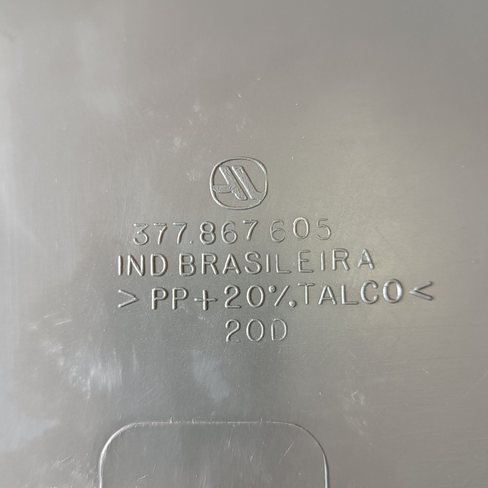 Acabamento tampa porta malas traseiro g2 vw gol 1995 a 2002 7