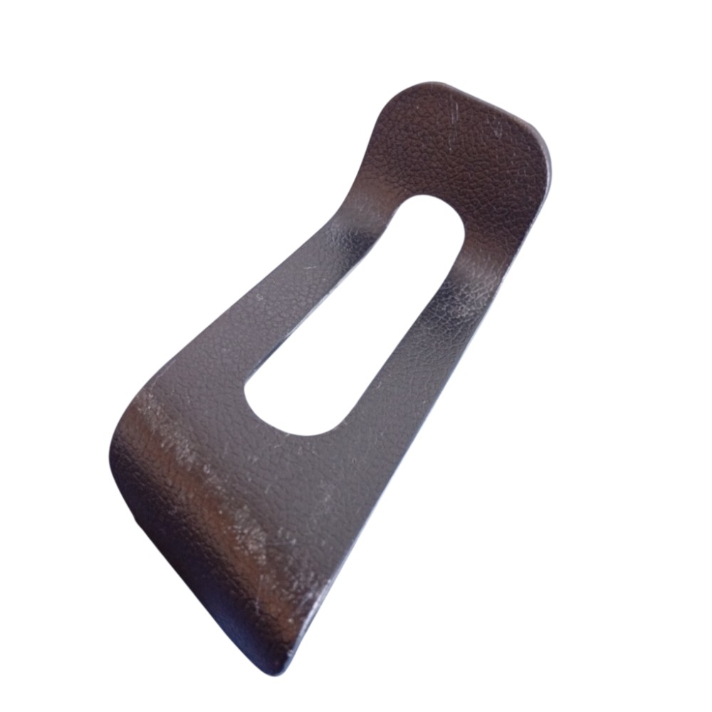 Acabamento Cinto Traseiro Direito Hyundai Veloster 2011/14