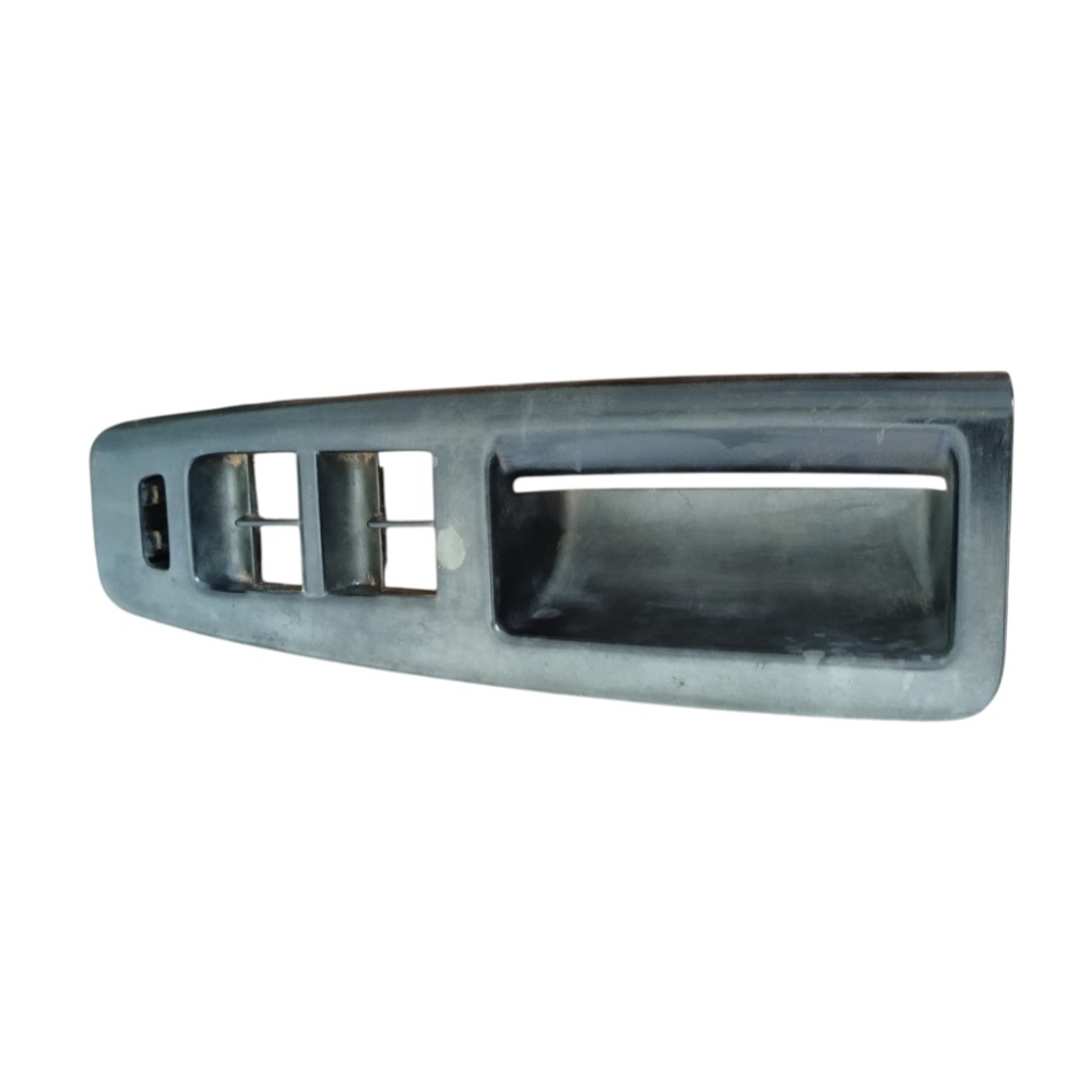 Moldura Botao Vidro Diant Esquerda Vw Polo 2006 Original