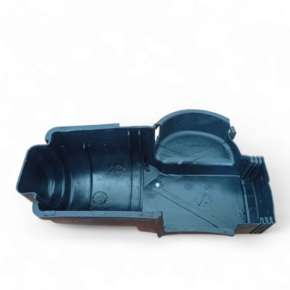 Moldura Capa Motor Parabrisa Fiat Palio Fire 2005 2006 4