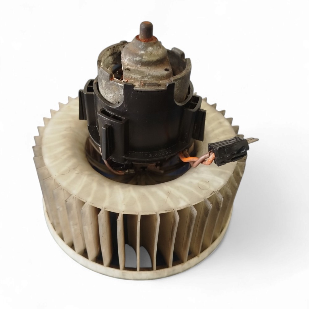 Motor Ar Forçado Vw Polo 2011 Com Detalhe 4