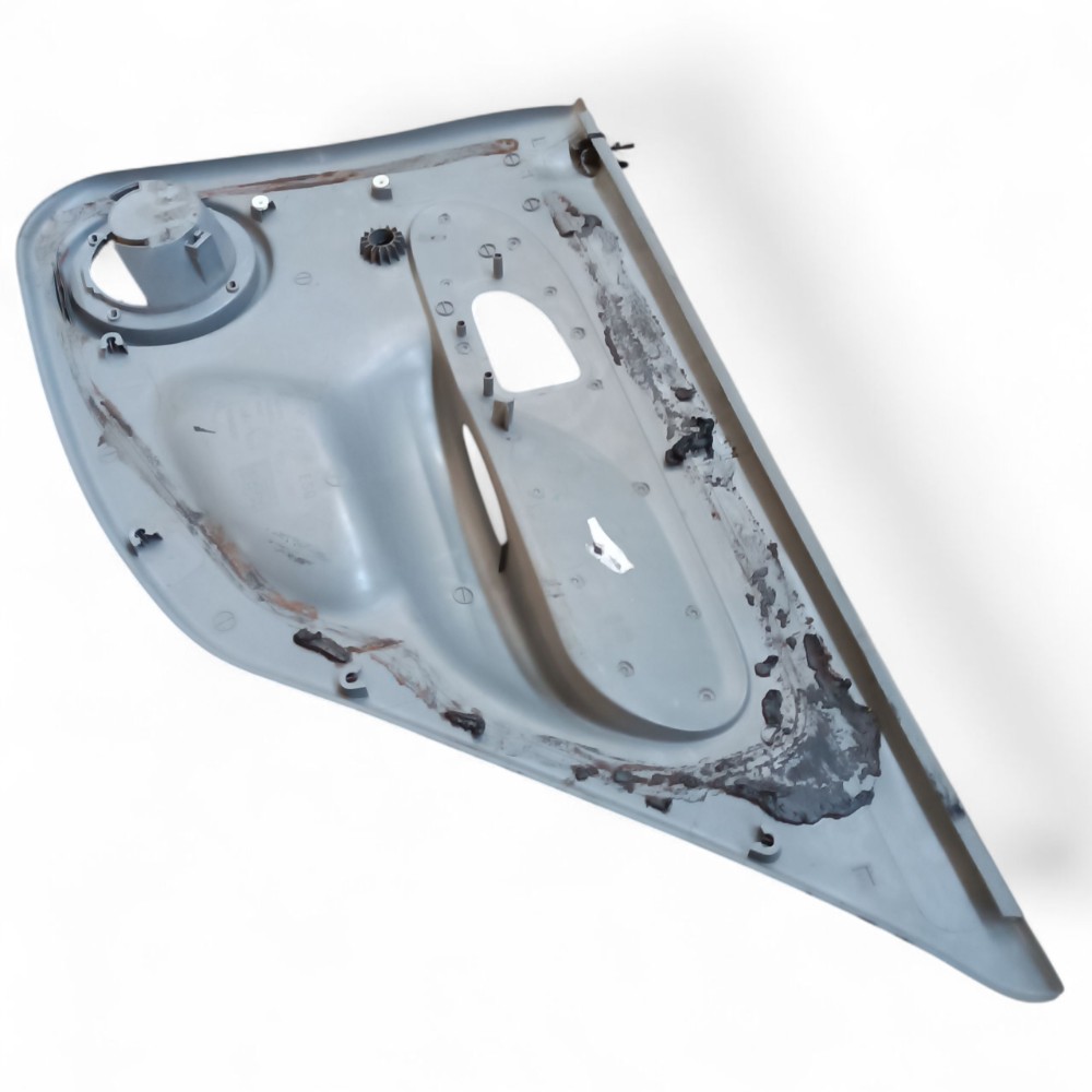 Forro Porta Traseira Esquerda Renault Clio 2005 A 2007 8
