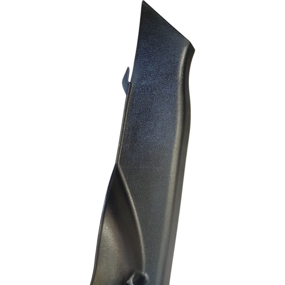 Moldura Lateral Traseira Esquerda Gm Astra Sedan 2004 2005 3