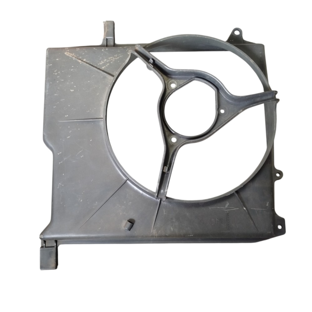 Defletor Ventoinha Radiador Gm Kadett Monza 1982 A 1996