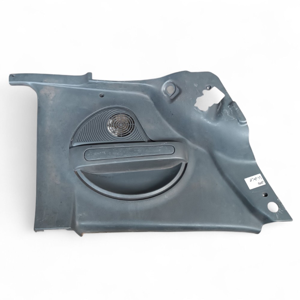 Forro lateral traseiro esquerdo uno Vivace 2010 c/detalhe