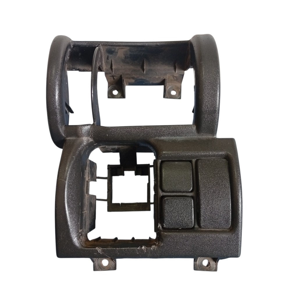 Moldura Difusor Botão Comando Falso Farol Corsa 1994 A 1994