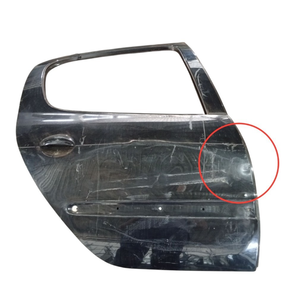 Porta Traseira Direita Peugeot 206 2009 C/detalhes Traseira Direita