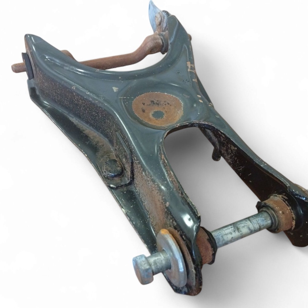 Bandeja Traseira Lado Esquerdo Fiat Uno Mille 2010 Original