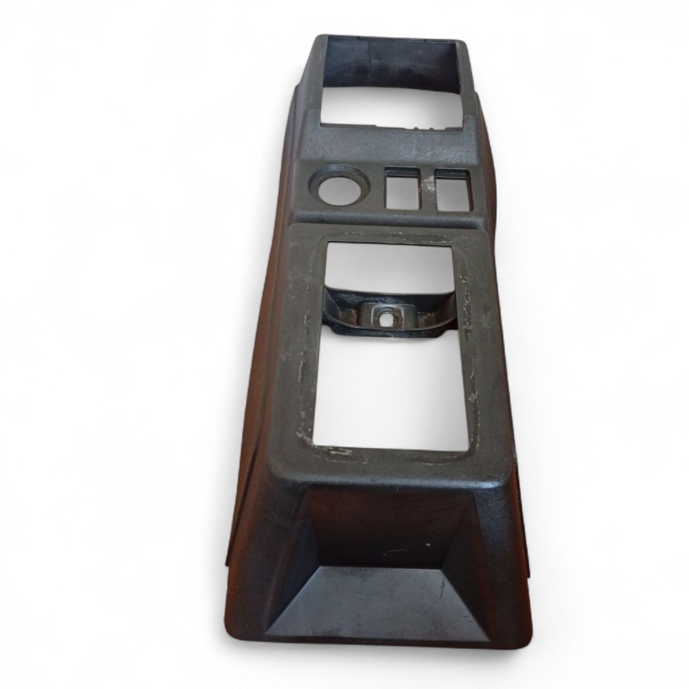 Console Central Qua Vw Gol Parati Saveiro Voyage 1987 A 1995