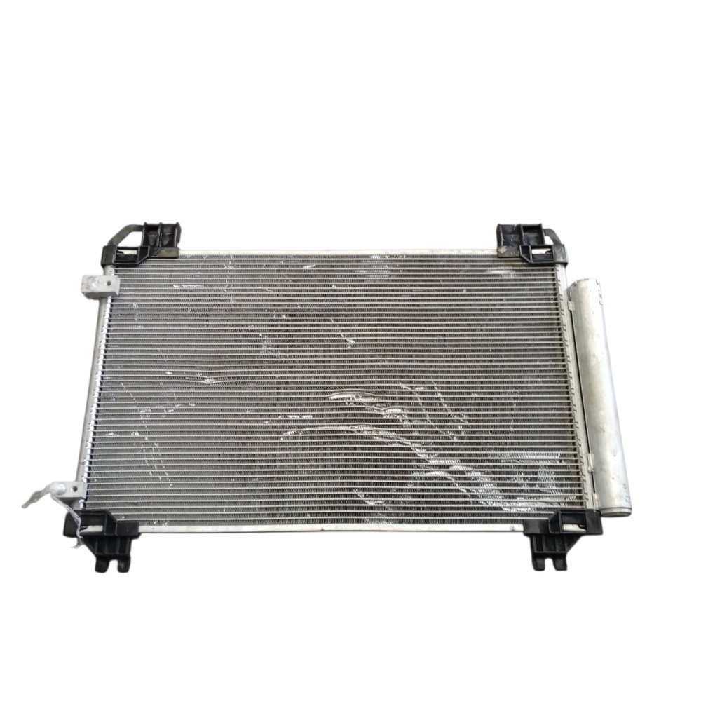 Condensador Toyota Yaris 2018 A 2022 Original