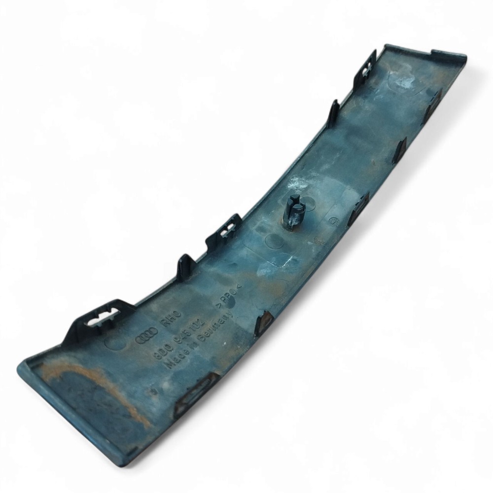 Moldura Laterna Direita Audi A4 1994 A 1997 Original 6