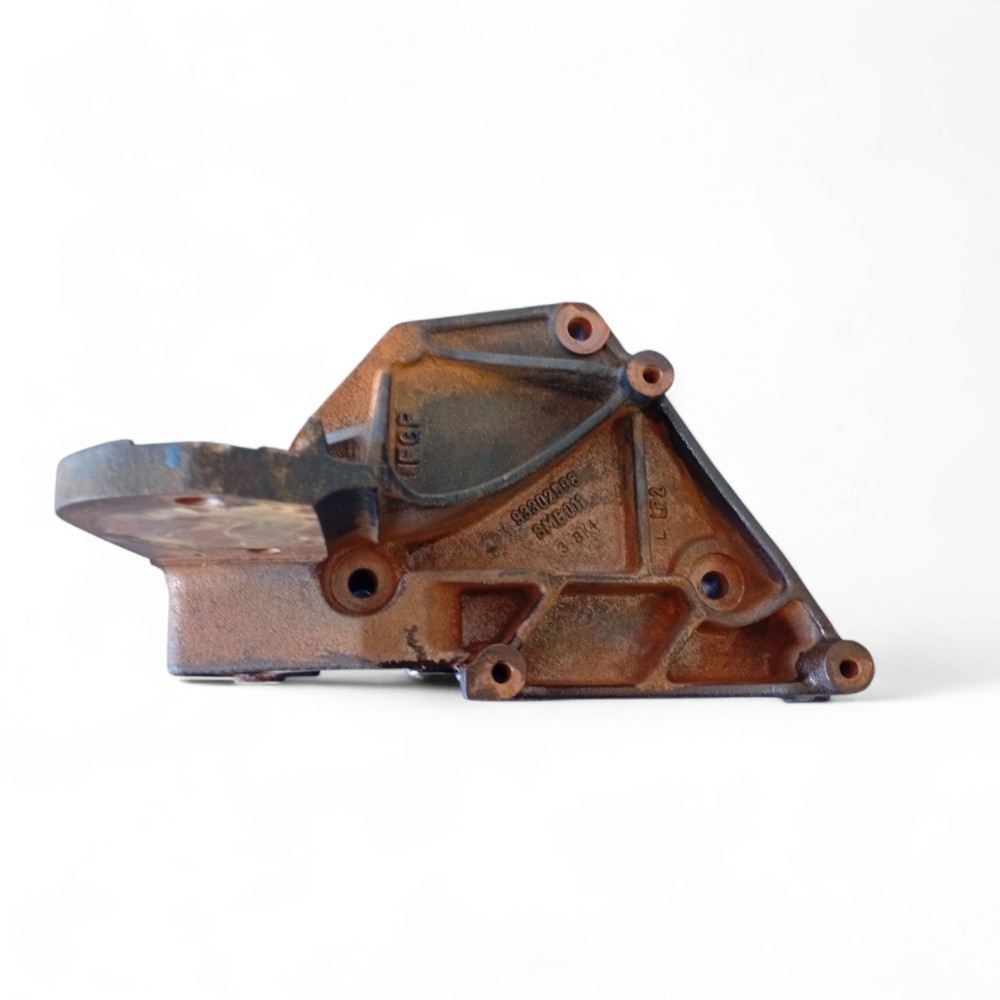 Suporte Compressor Bomba Direção Hidráulica A Gm Meriva