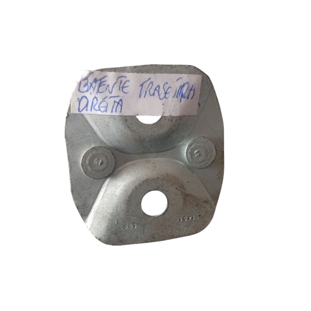 Batente Traseiro Direito Fiat Argo 2023 Original 5