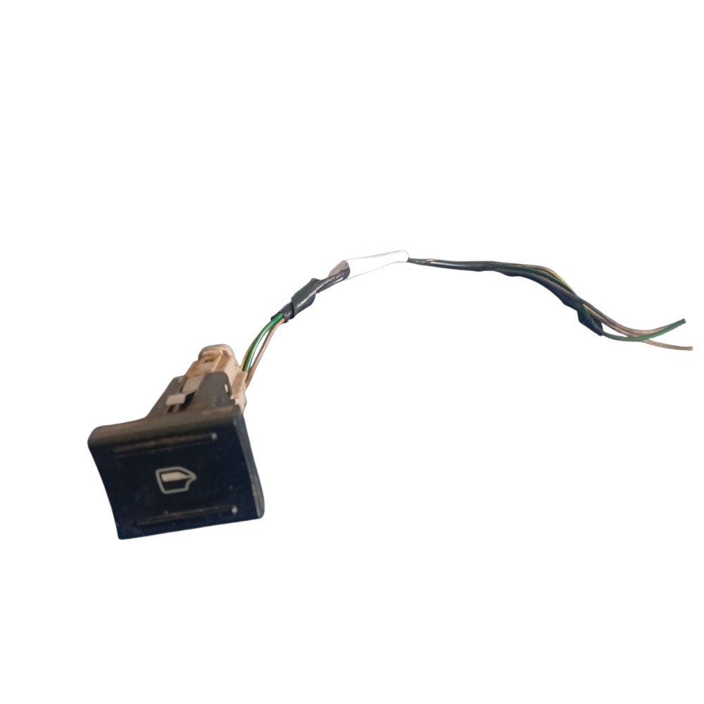 Botão Vidro Traseiro Elétrico Direito Vw Gol 2013 A 2016