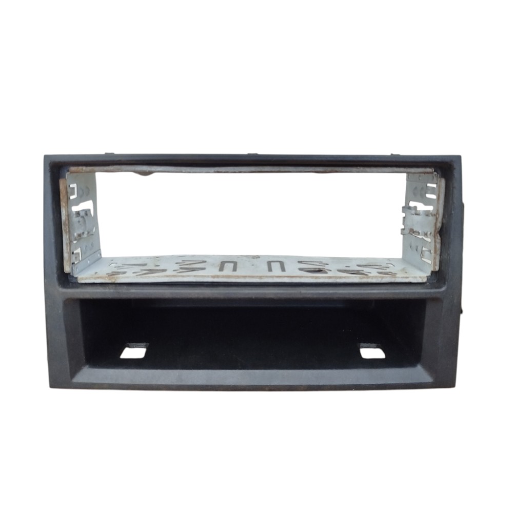 Moldura radio porta treco Gm Corsa Montana 2002/2012 origina