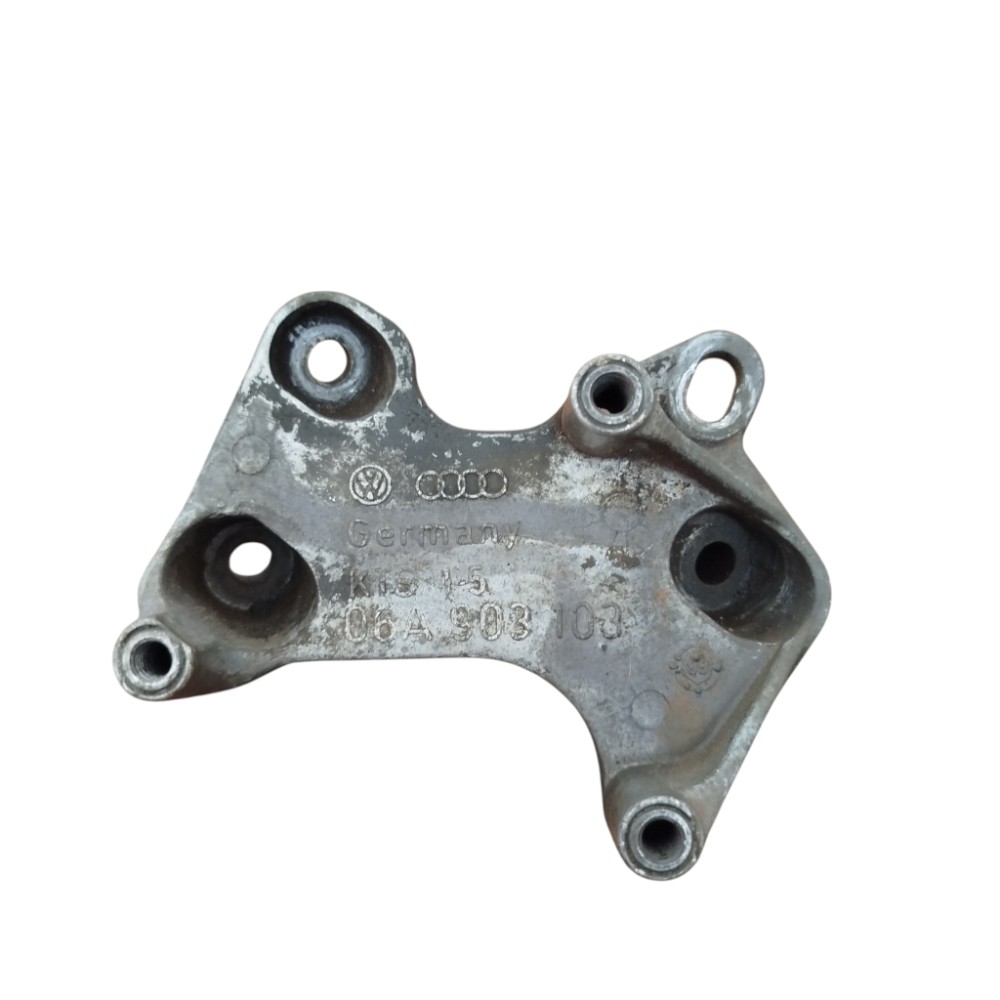 Suporte Bobina Ignição 1.6 1.8 Audi A3 Vw Golf 2001 A 2006