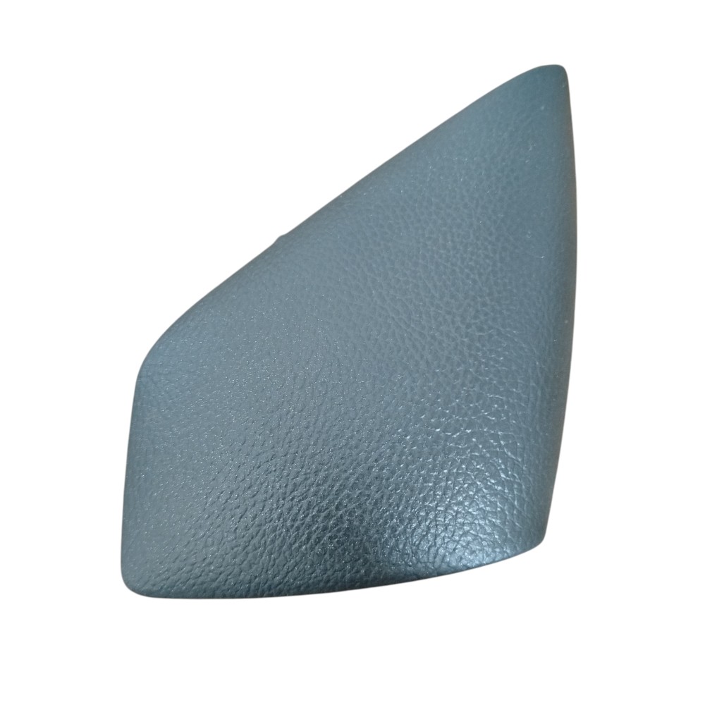 Acabamento Lateral Direito Console Hyundai Veloster 2012