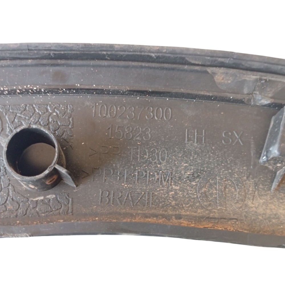 Moldura Paralama Dianteiro Esquerdo Fiat Argo 2023 Original 2