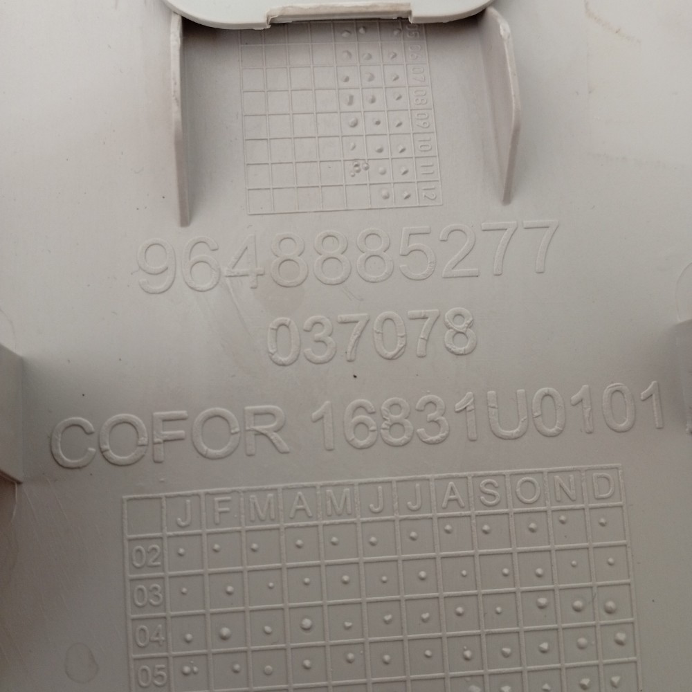 Moldura Coluna Central Cinto Lado Direito Citroen C3 2010 7