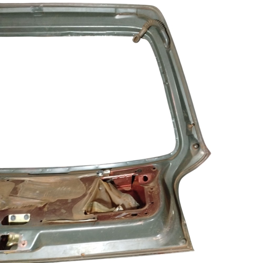 Tamoa Traseira Porta Malas Vw Gol 1995 A 2003 Original 6