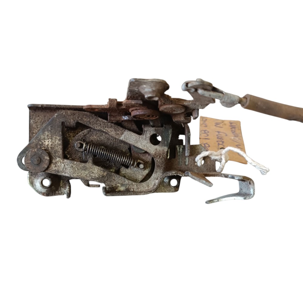 Fechadura manual direita Vw Fusca 1973 a 1996 3