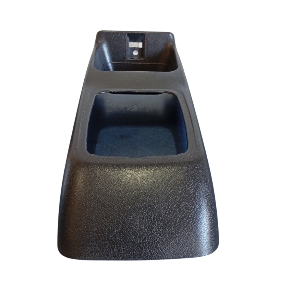 Console Central Moldura Dianteiro Gm Celta Corsa 2001 A 2012