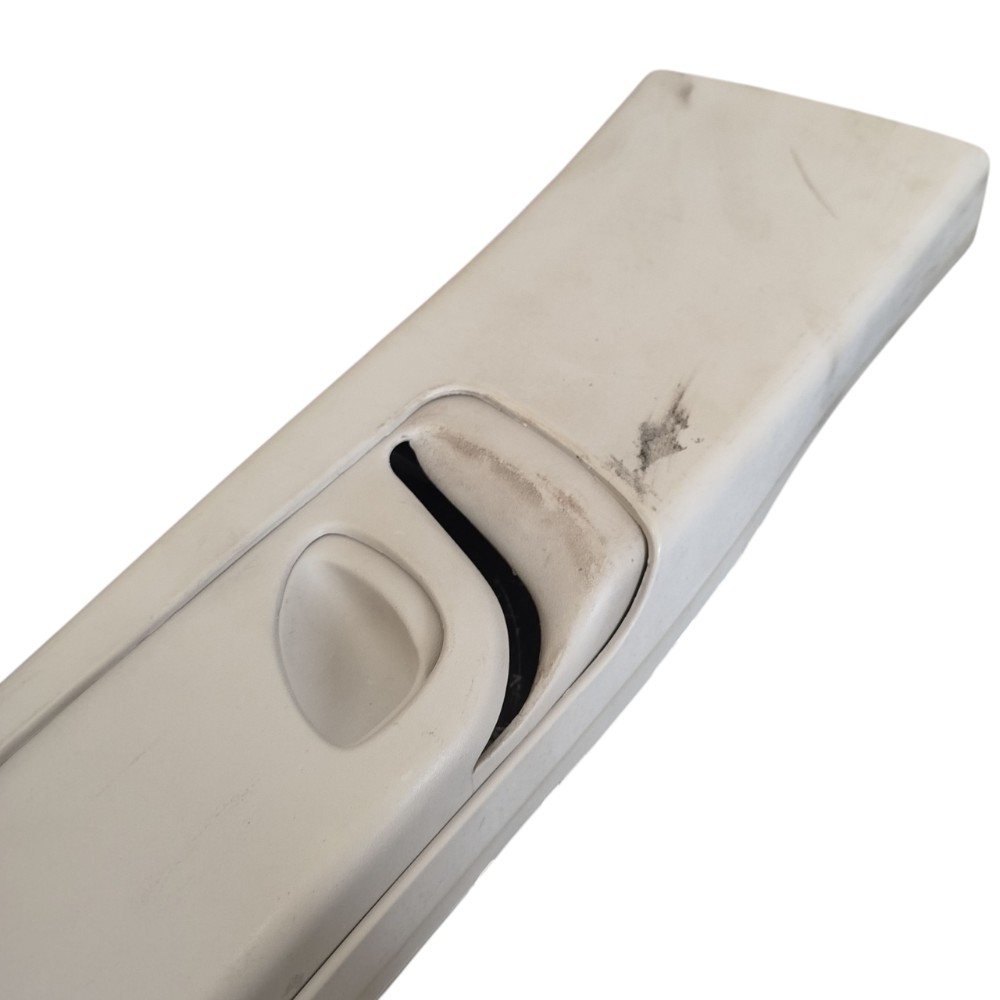 Moldura Coluna Superior Central Direito Gm Meriva 2006 2008 4