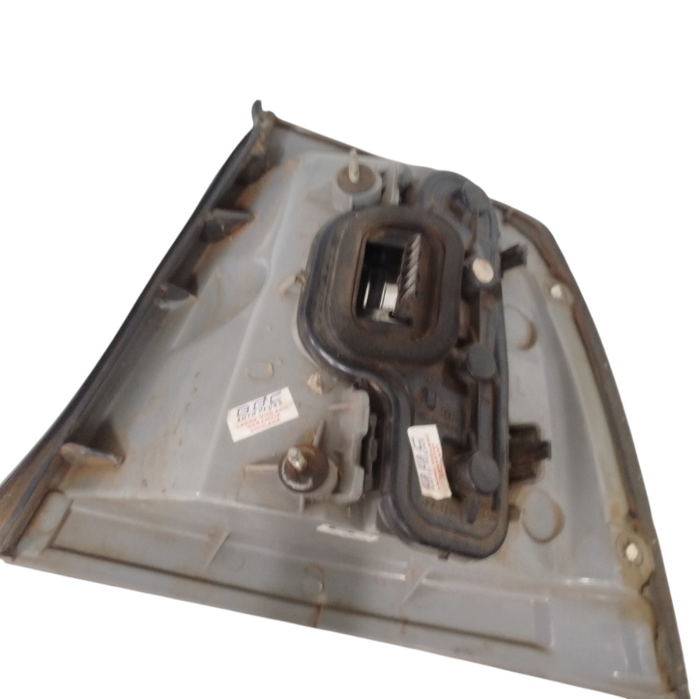 Lanterna TraS Esq c/circuito Astra Hatch 1998 A 2002 C/detalhe 3
