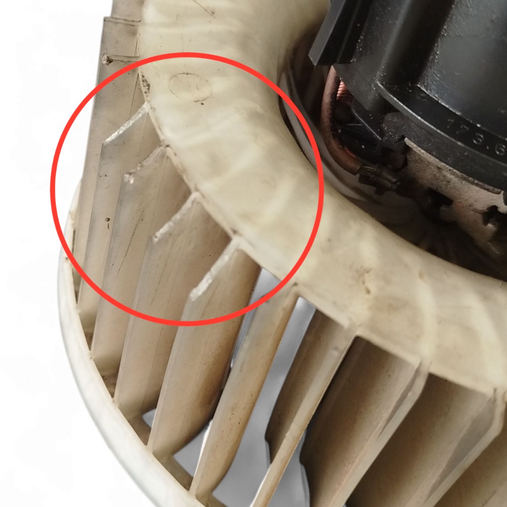 Motor Ar Forçado Vw Polo 2011 Com Detalhe 7