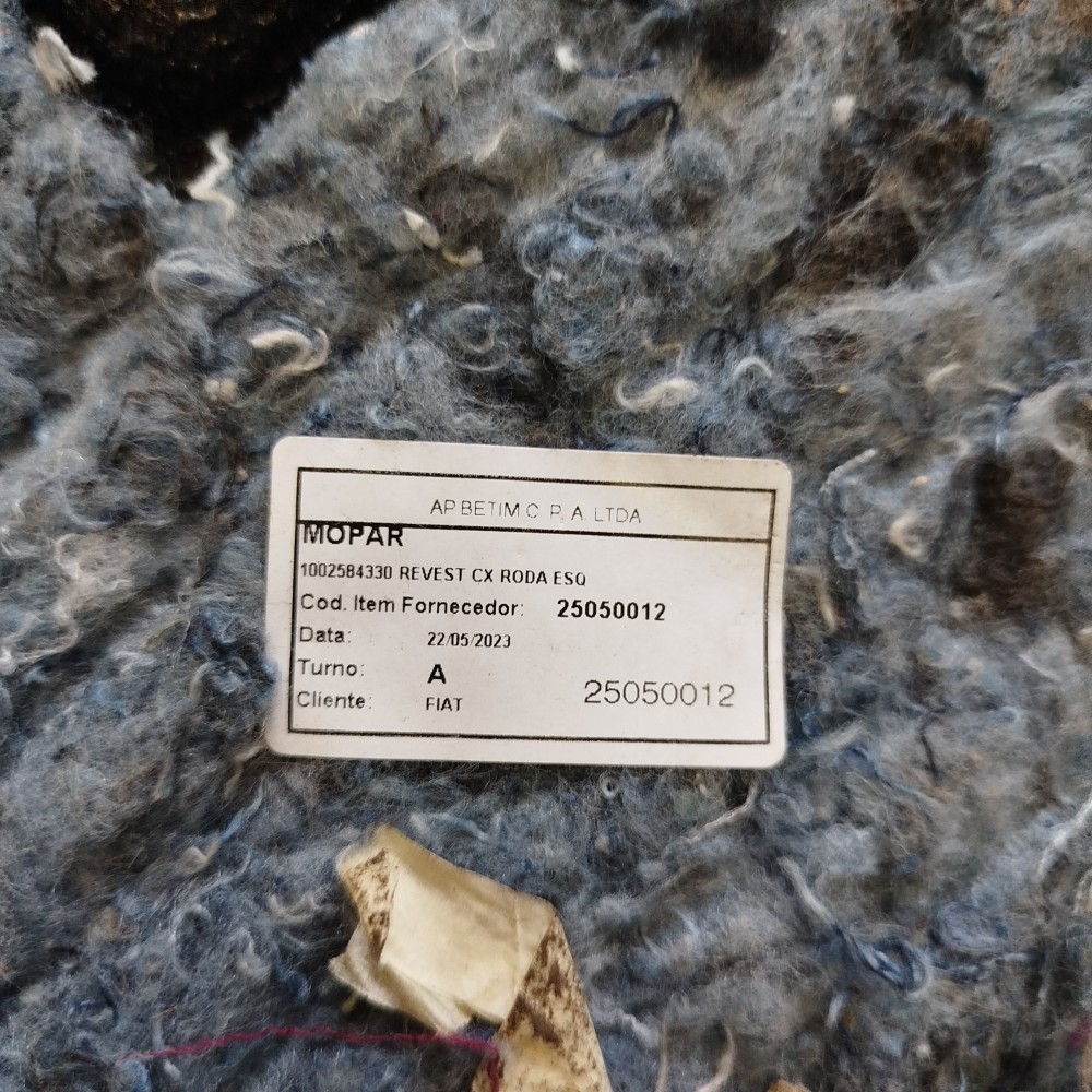 Forro Carpete LATERAL Porta Malas Fiat Argo 2017 A 2023 ORIGINAL 8